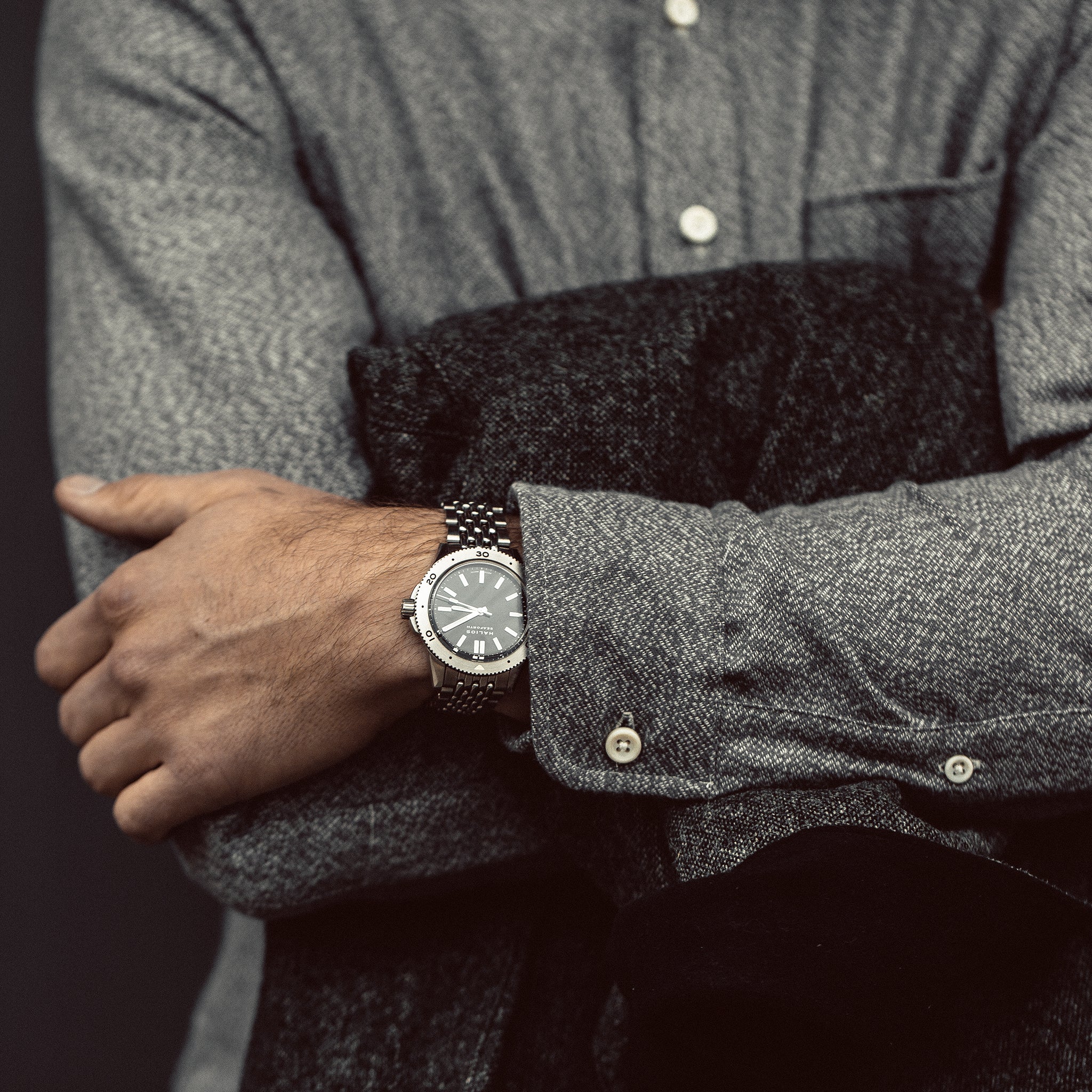 The Jack in Brushed Charcoal