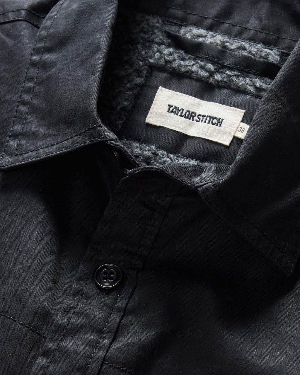 Jacket in Coal Dry Wax I80092