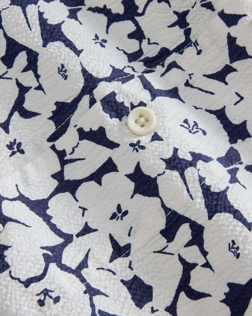 Shadow Floral Shirt N535