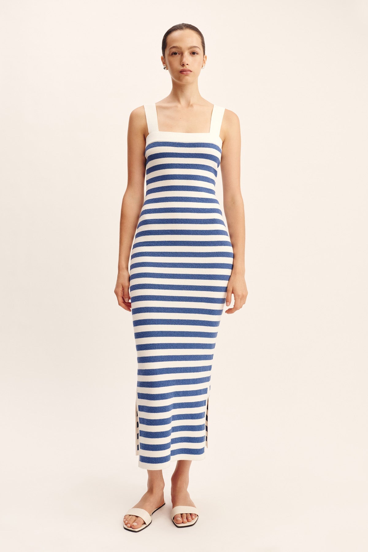ARI DRESS