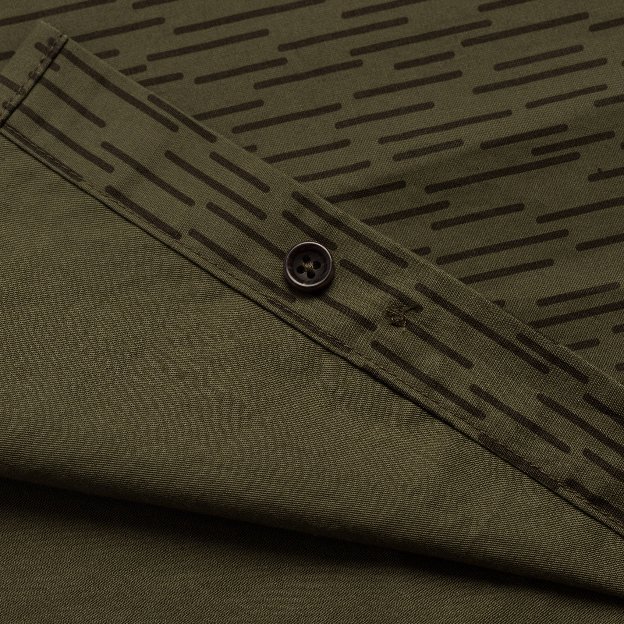 The Short Sleeve California in Rain Drop Camo