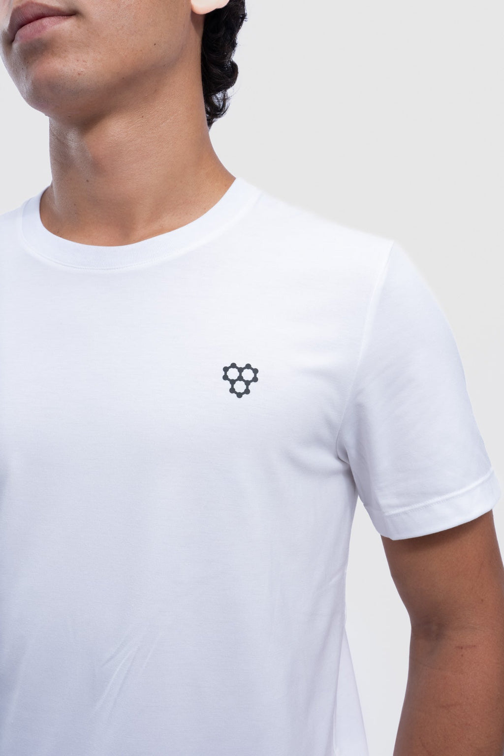 Men’s CourtIQ™ Molecule Tee