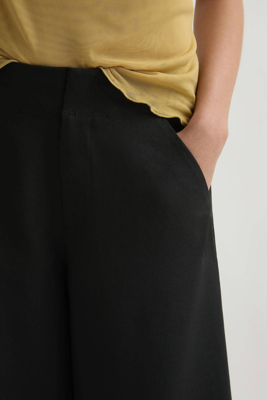 LEONA TROUSER