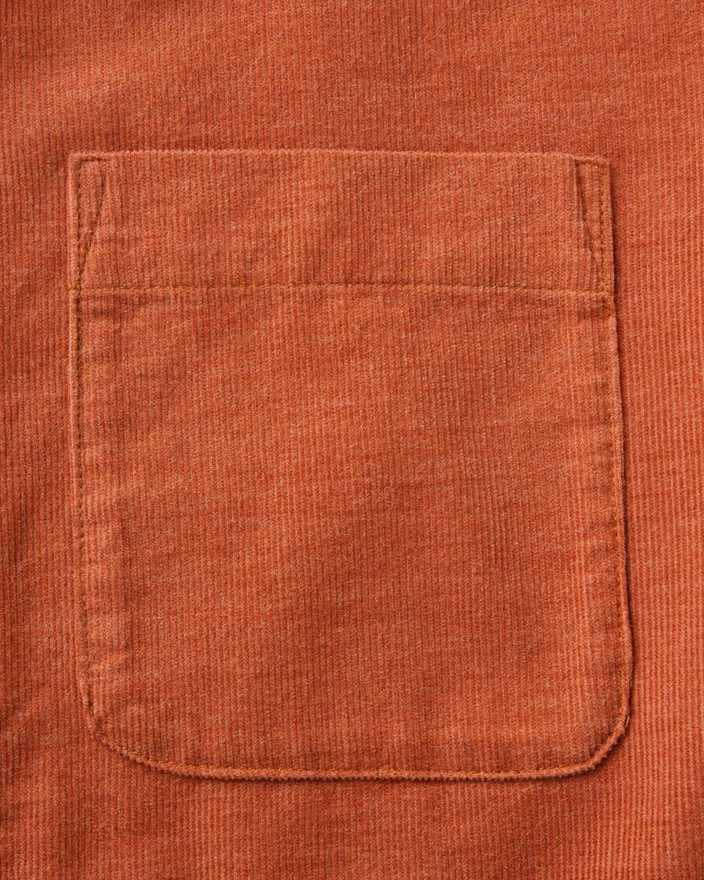 The Conrad Shirt in Heather Chili Pincord