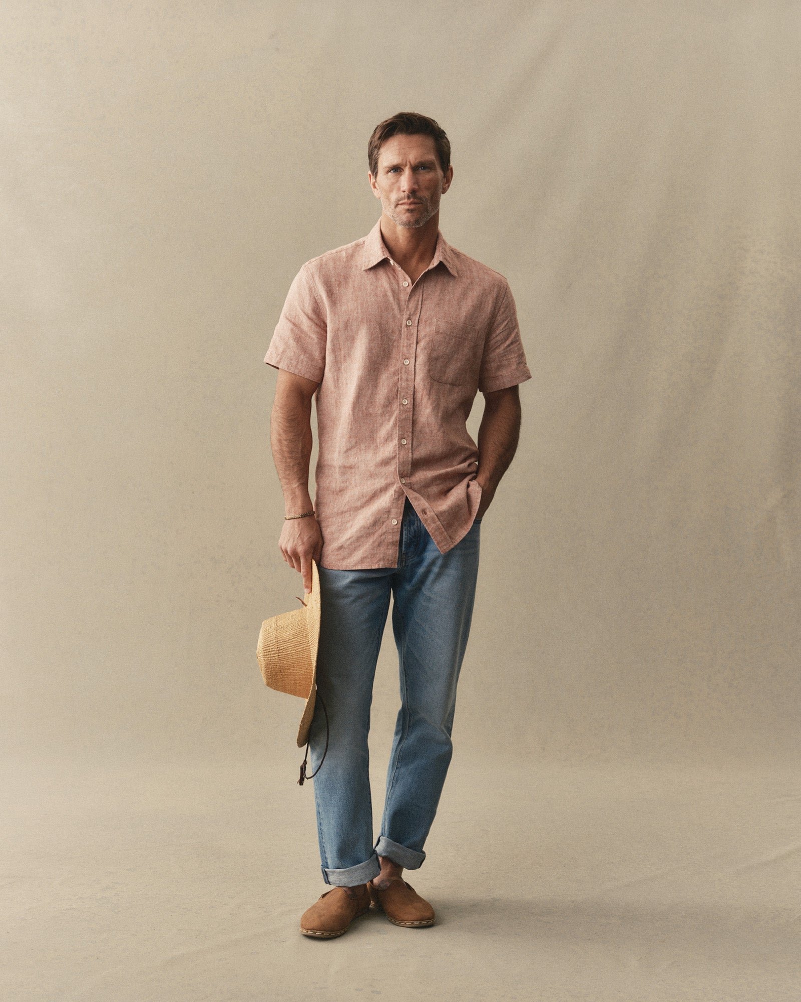 The Short Sleeve California in Desert Hemp
