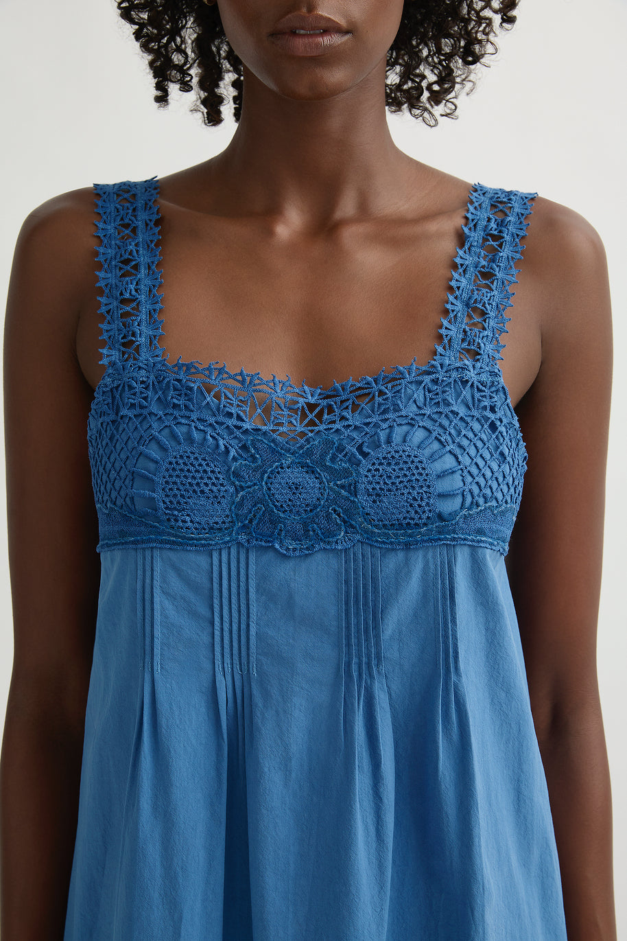 VEDA DRESS