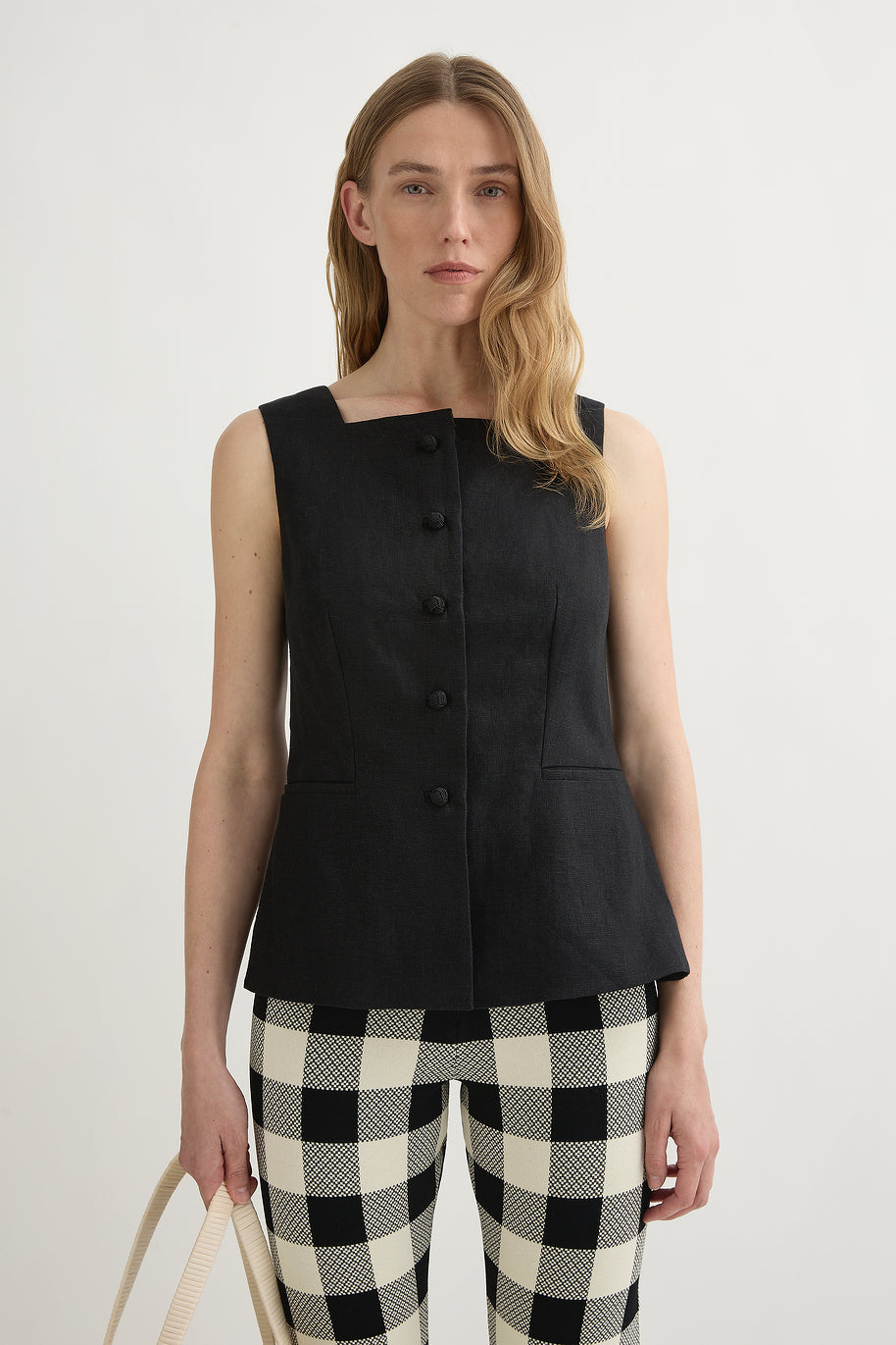 RIO VEST