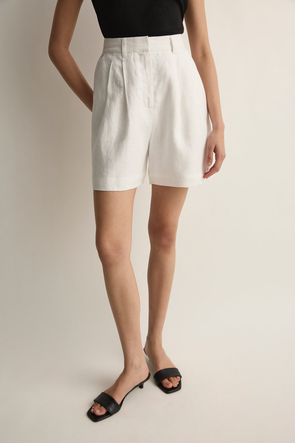 MARCHELLO SHORT