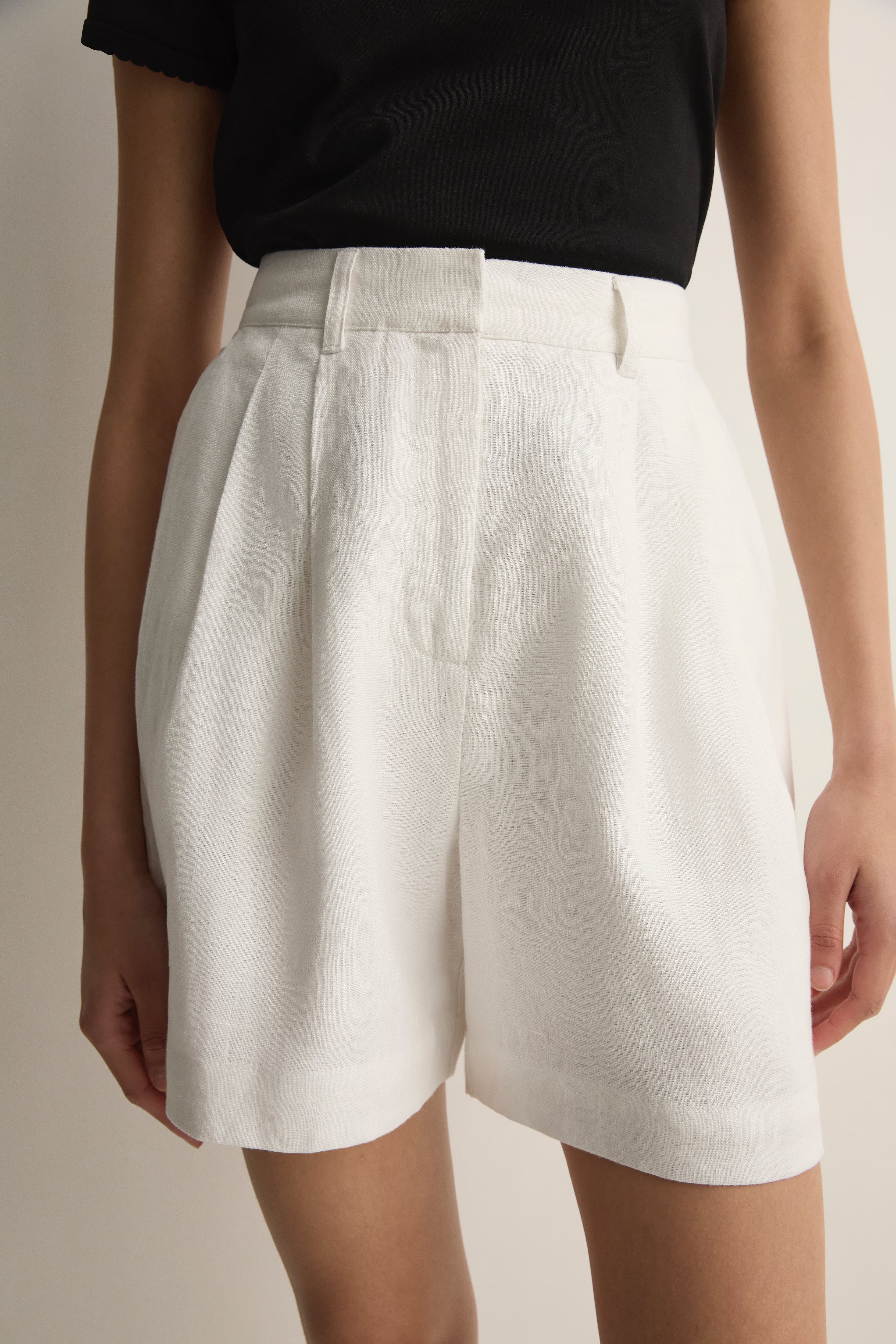 MARCHELLO SHORT