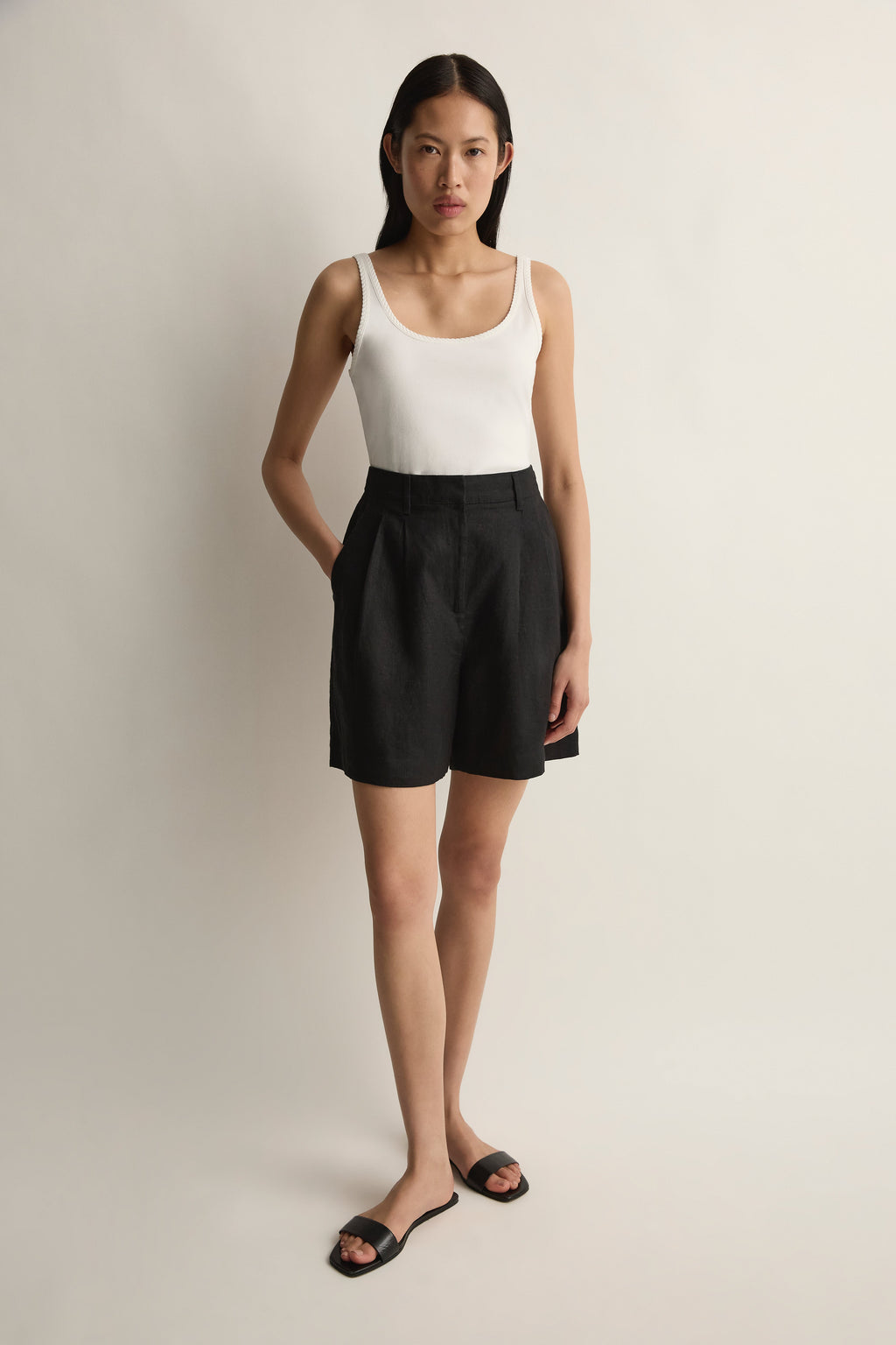 MARCHELLO SHORT