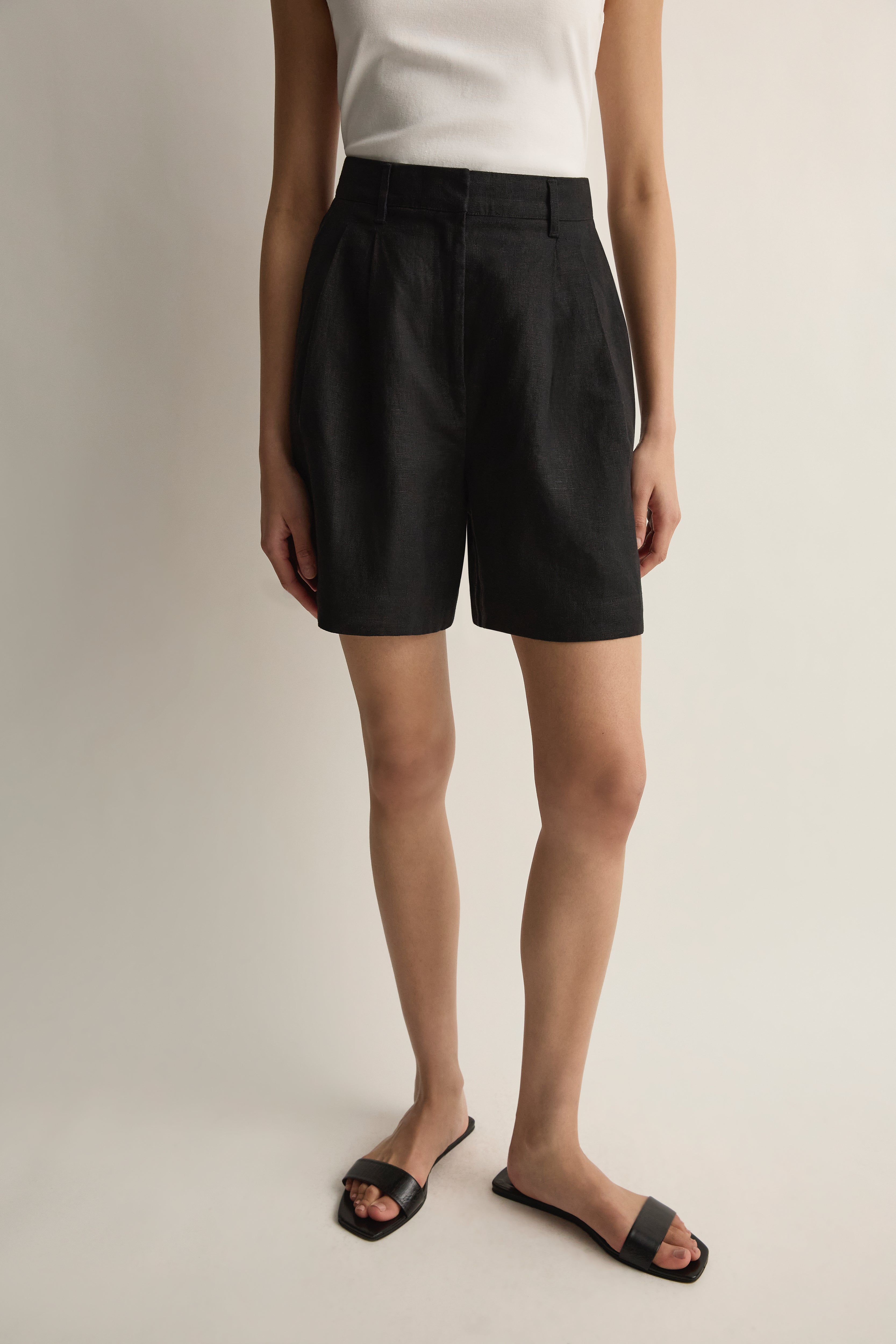 MARCHELLO SHORT