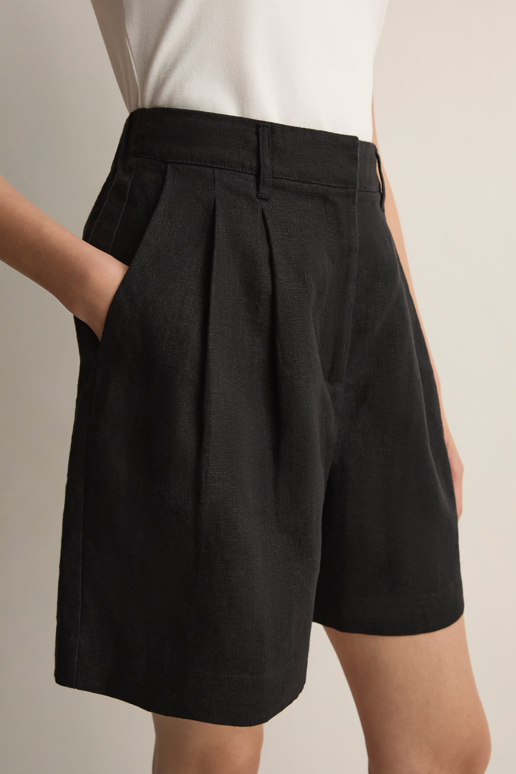 MARCHELLO SHORT
