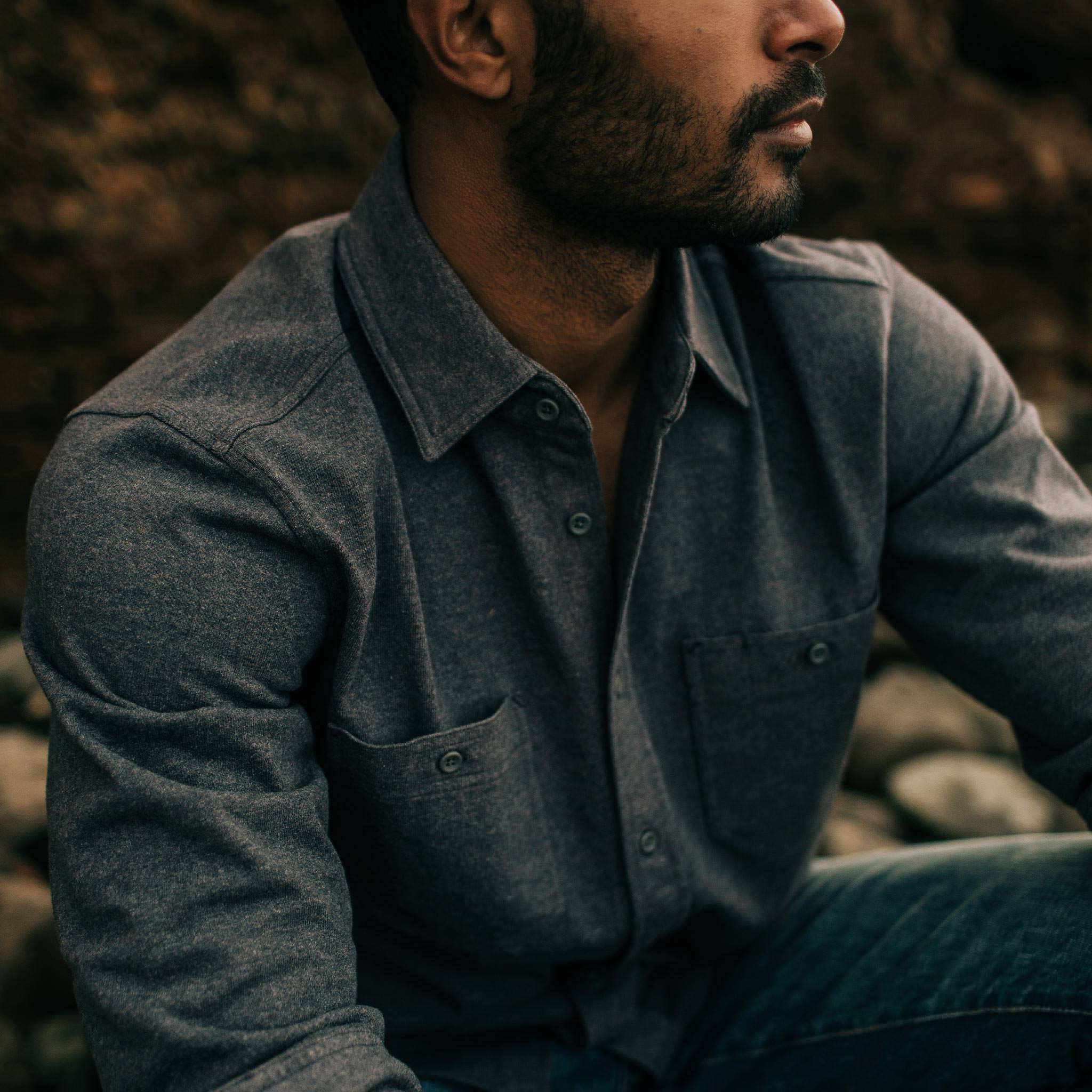Heavy Bag Utility Shirt in Dark Charcoal Y382853