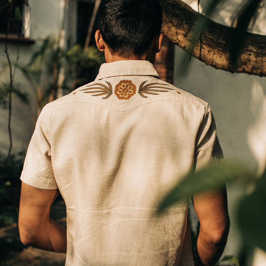 Embroidered Short Sleeve Western Shirt H595