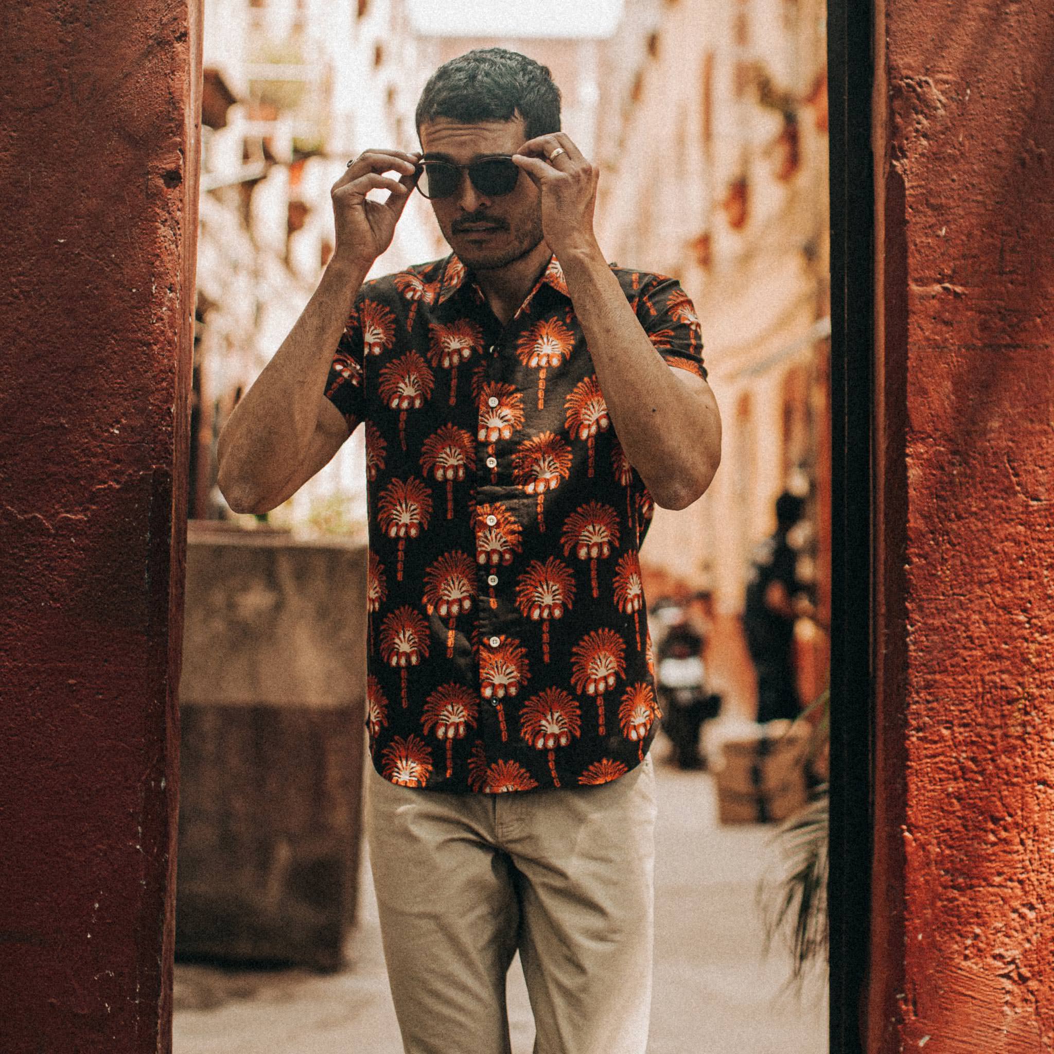 Short Sleeve Shirt in Mirage Palm J316
