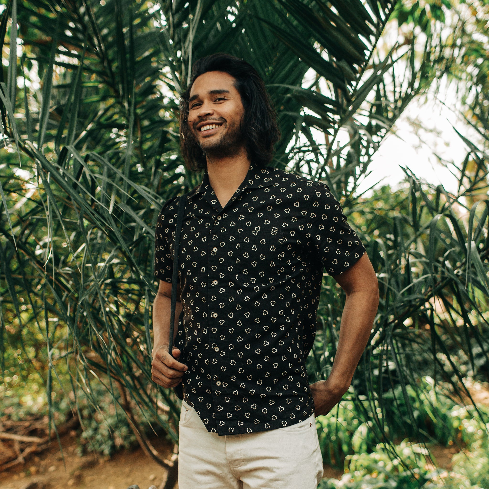 The Short Sleeve Hawthorne in Espresso Geo