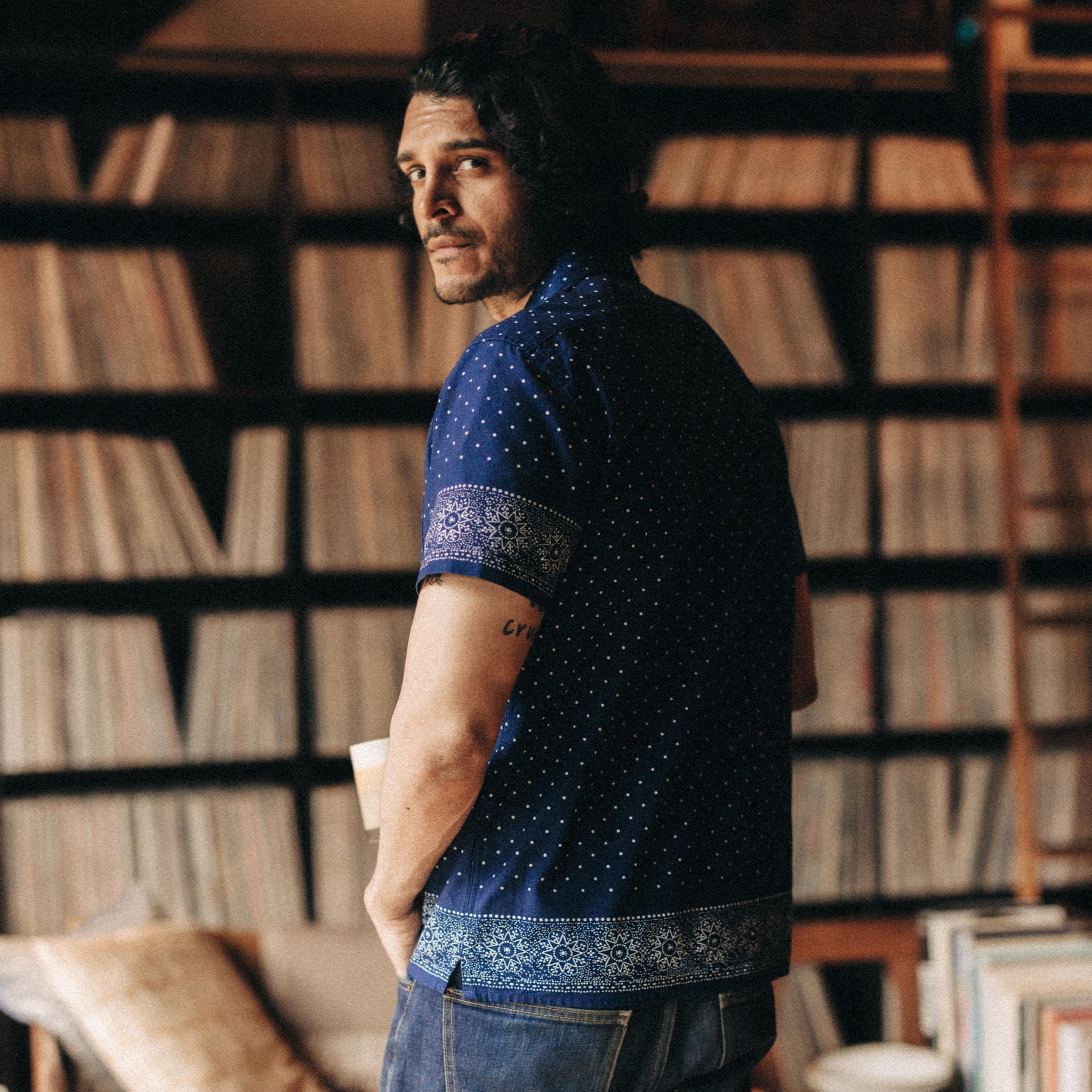 Indigo Star Dot Border Short Sleeve Shirt U866