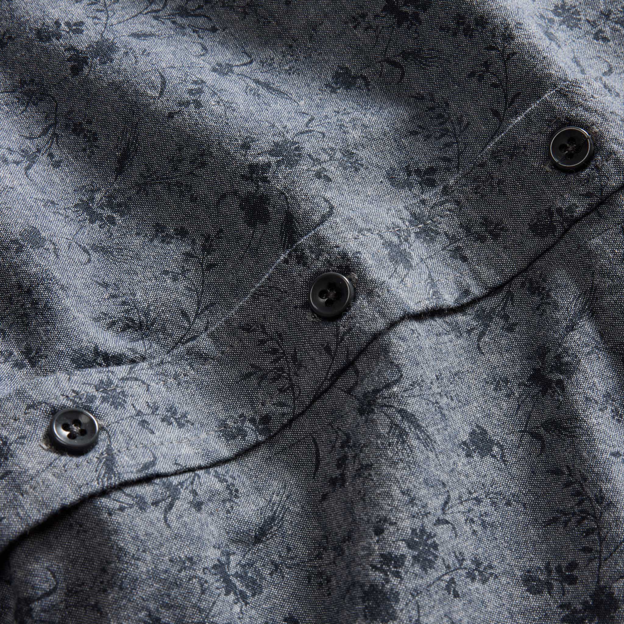 Blue Chambray Botanical Short Sleeve Shirt L90151