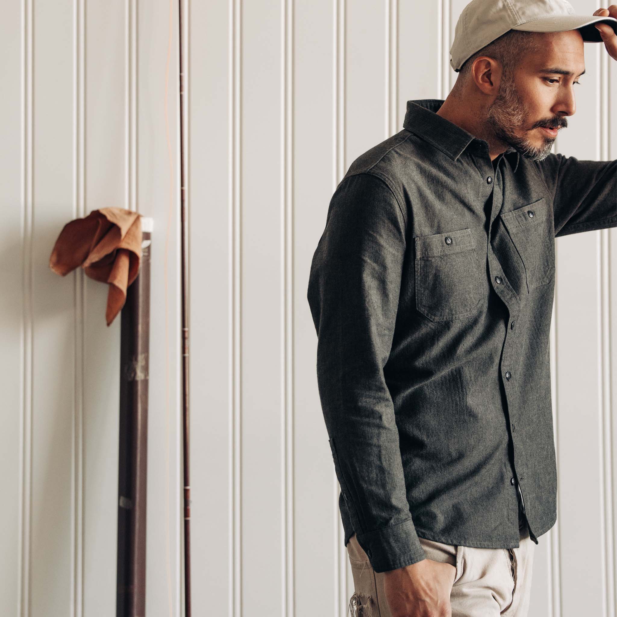 Utility Shirt in Olive Broken Herringbone B47650