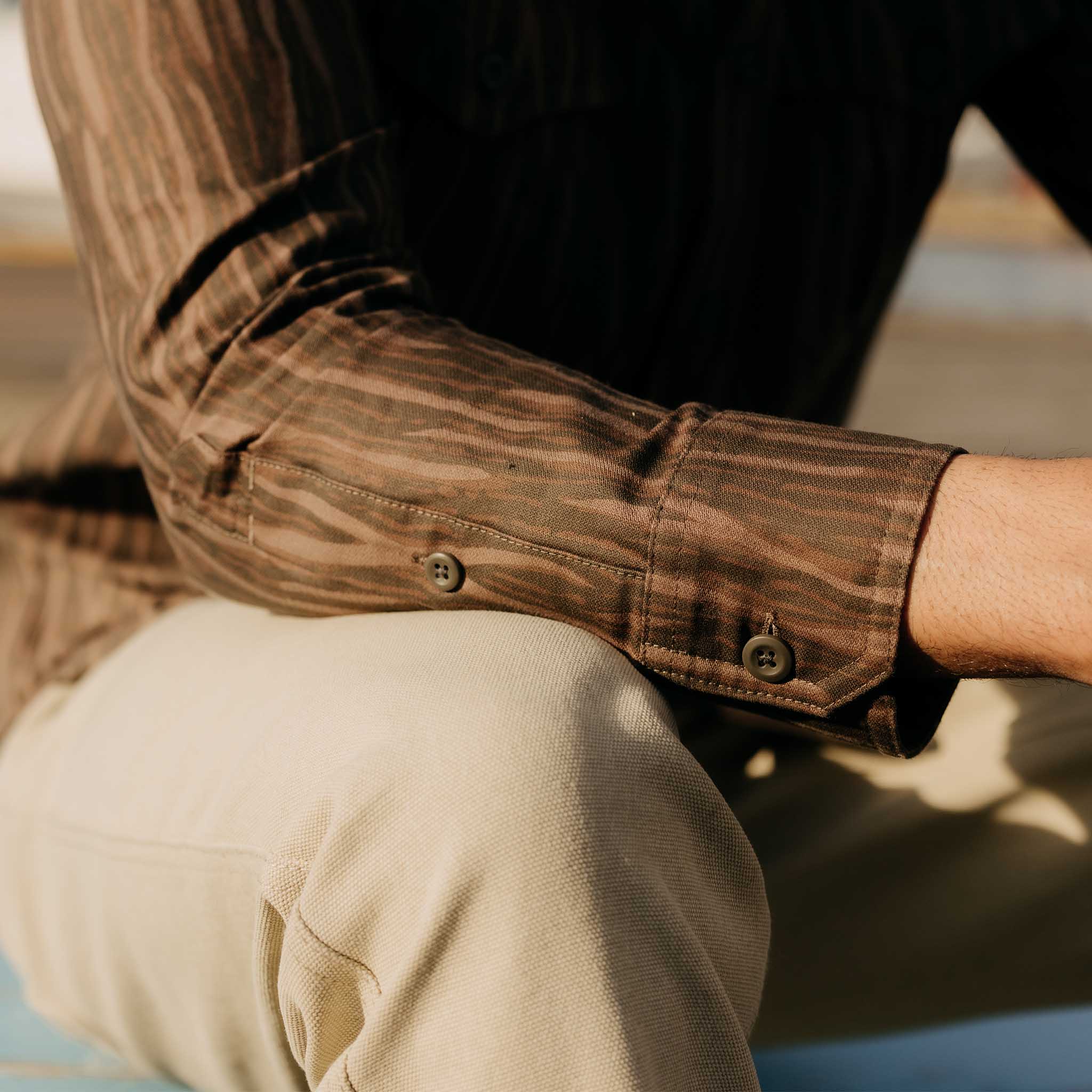 Bark Print Broken Twill Shirt L656118