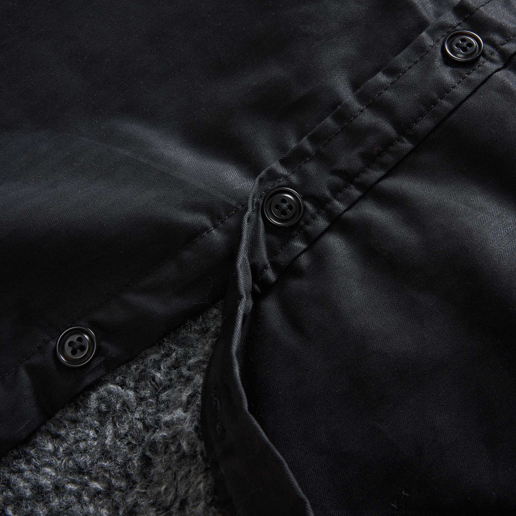 Jacket in Coal Dry Wax I80092