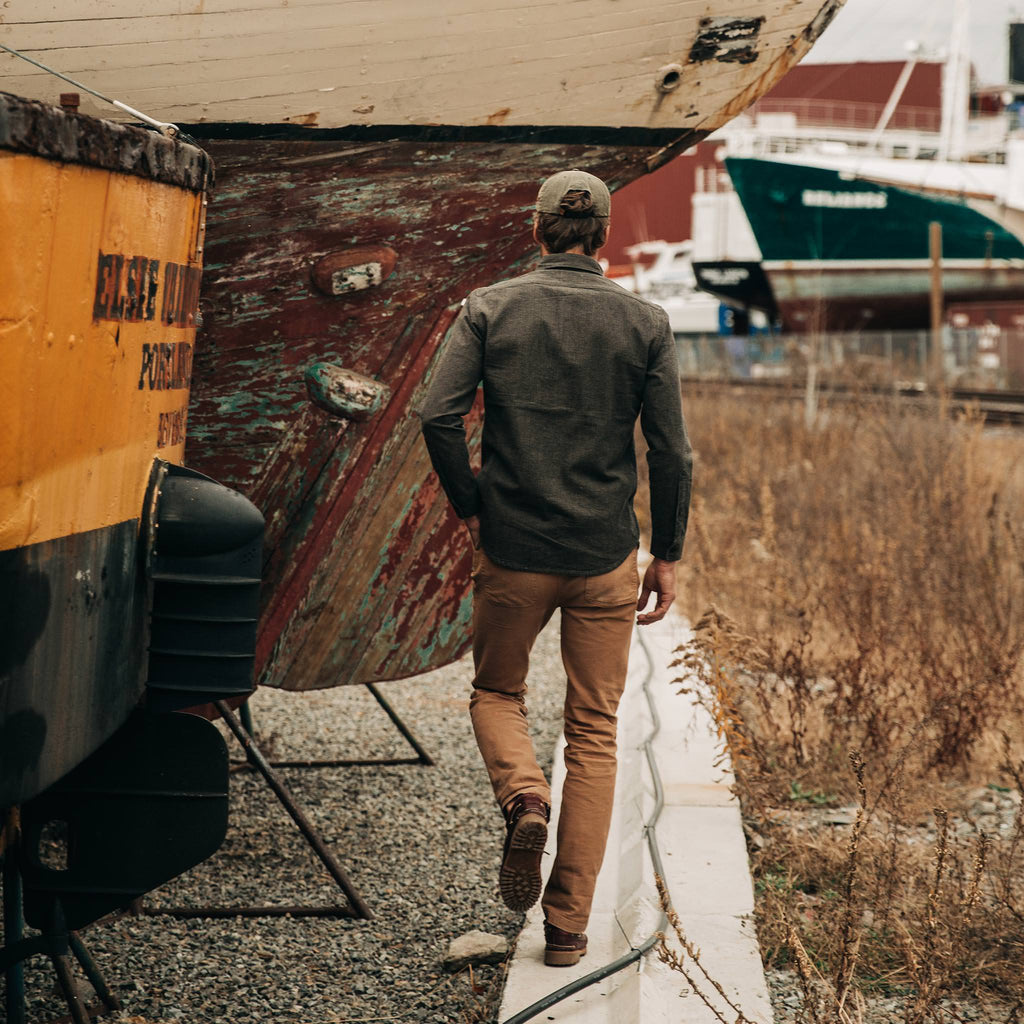 The Mechanic Shirt in Dark Olive Herringbone