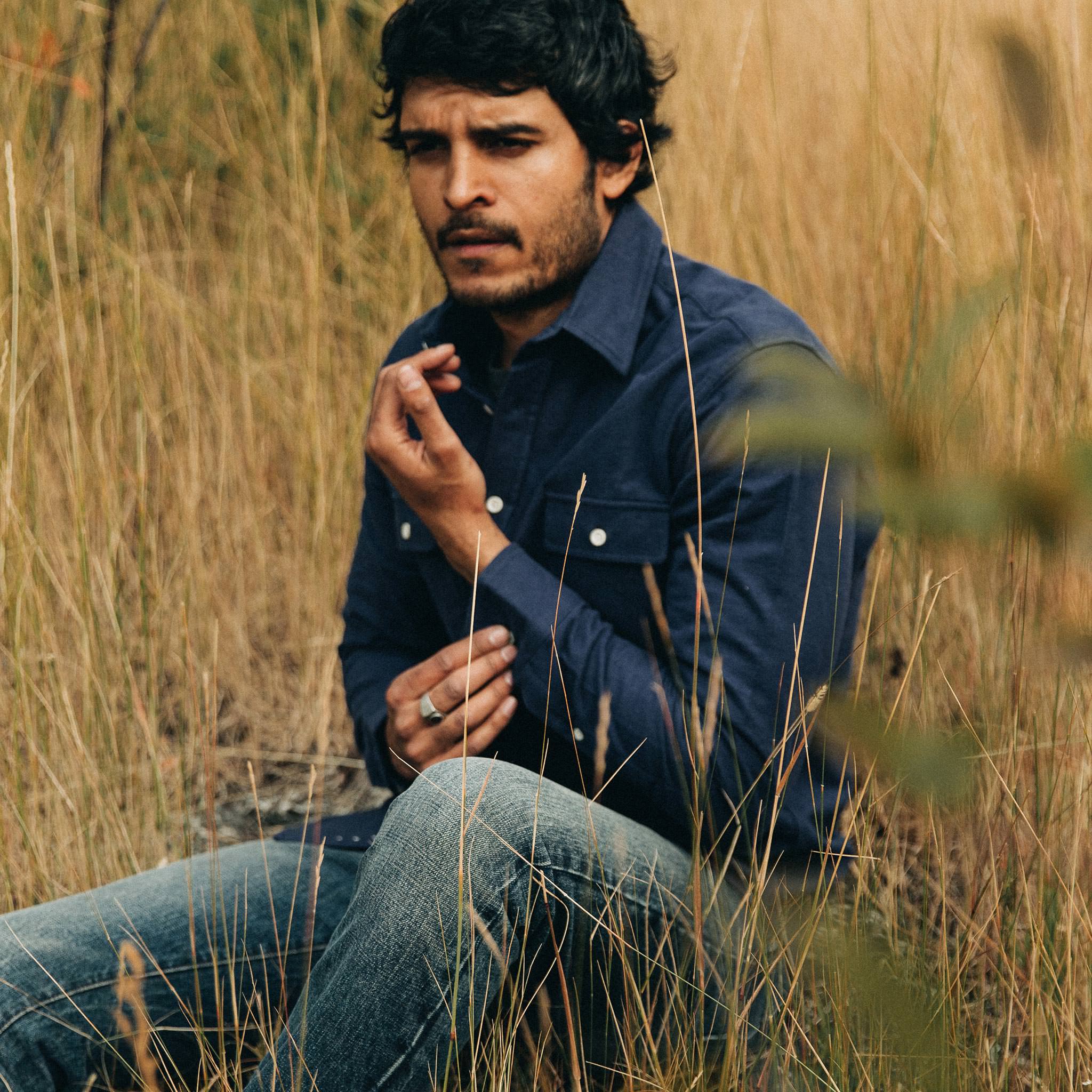 The Yosemite Shirt in Navy