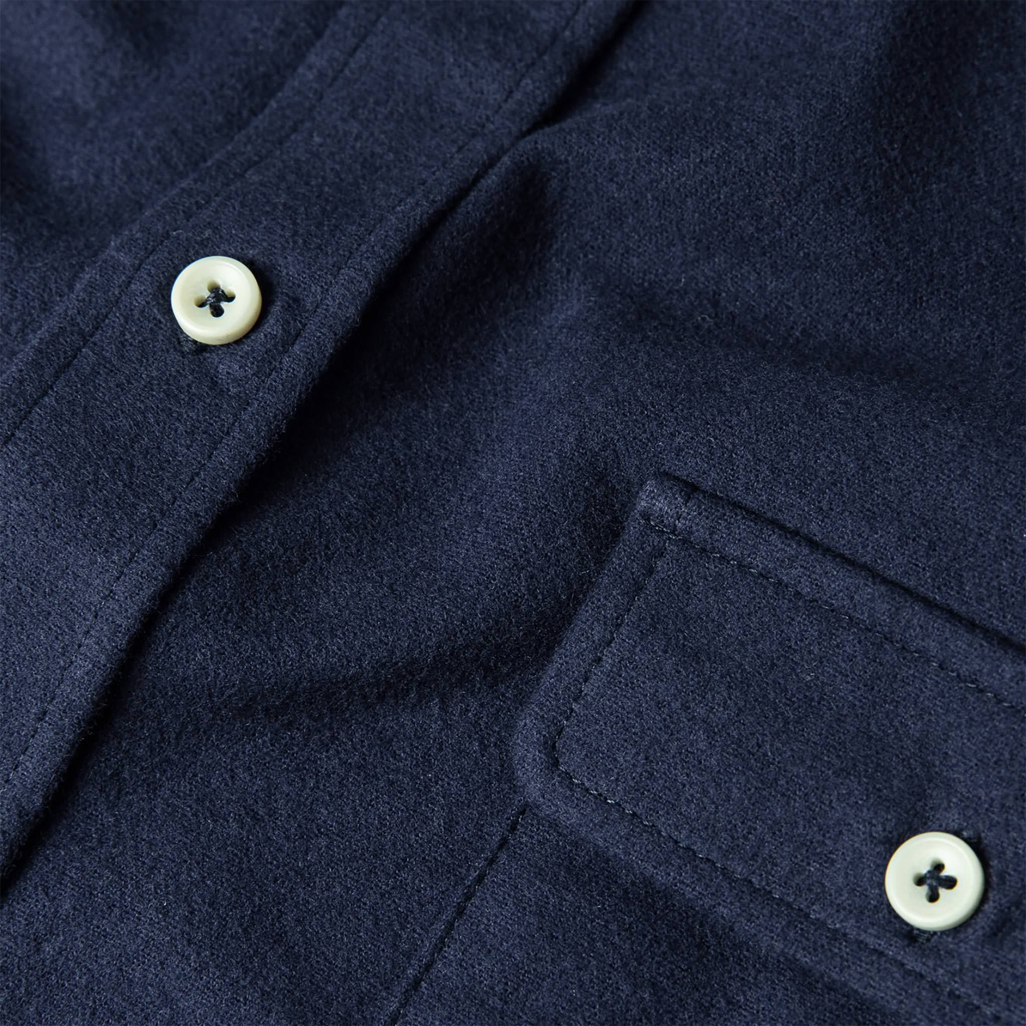 The Yosemite Shirt in Navy