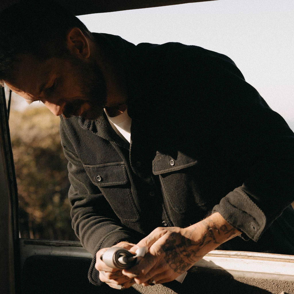 The Ledge Shirt in Coal Twill