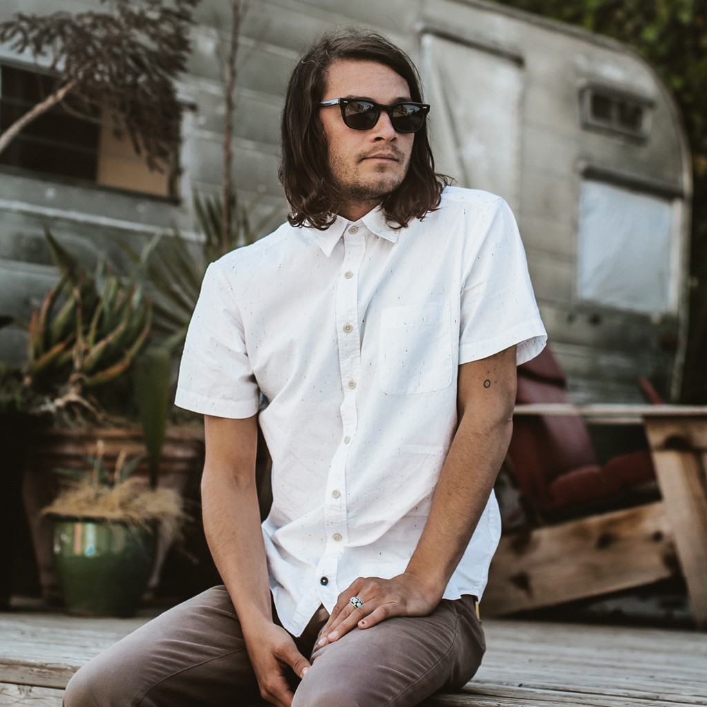 The Short Sleeve California in White Spacedye