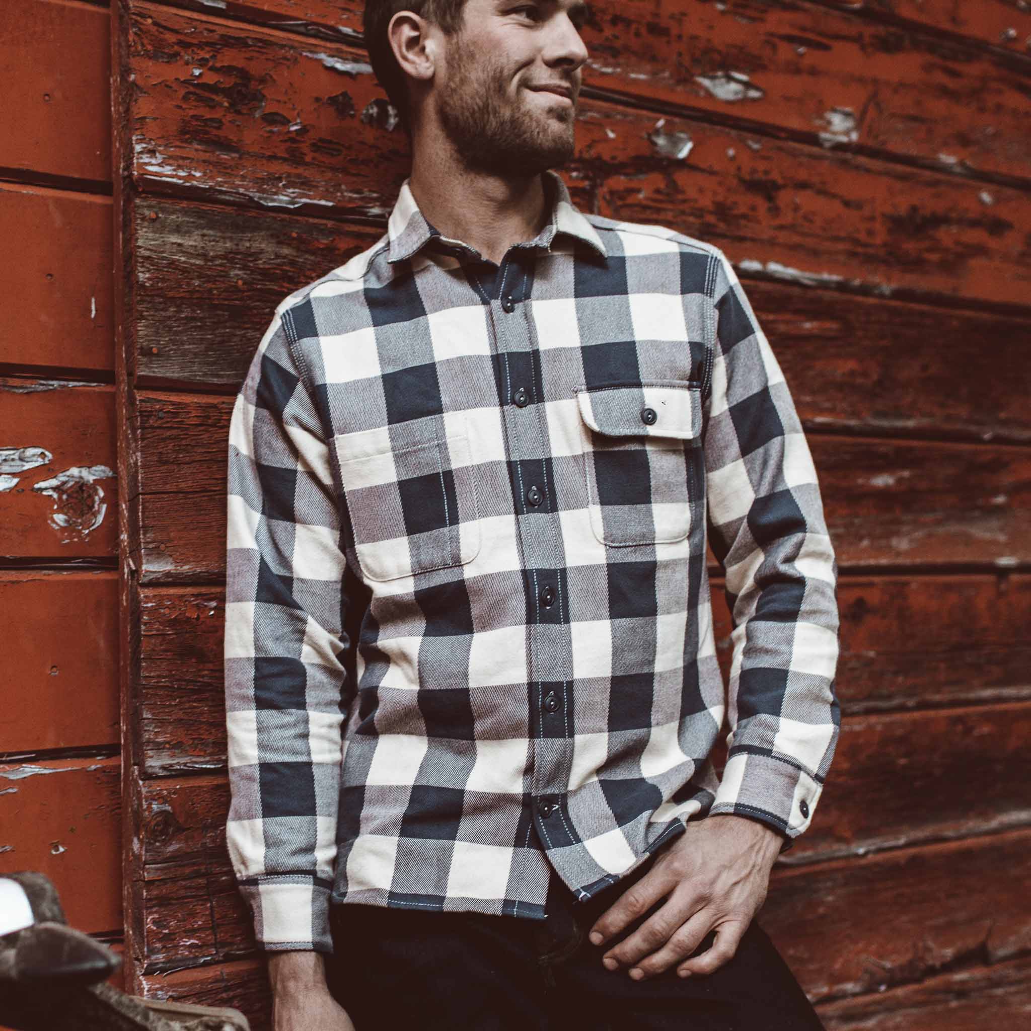 Moto Utility Shirt in Natural & Navy Buffalo Plaid G612784