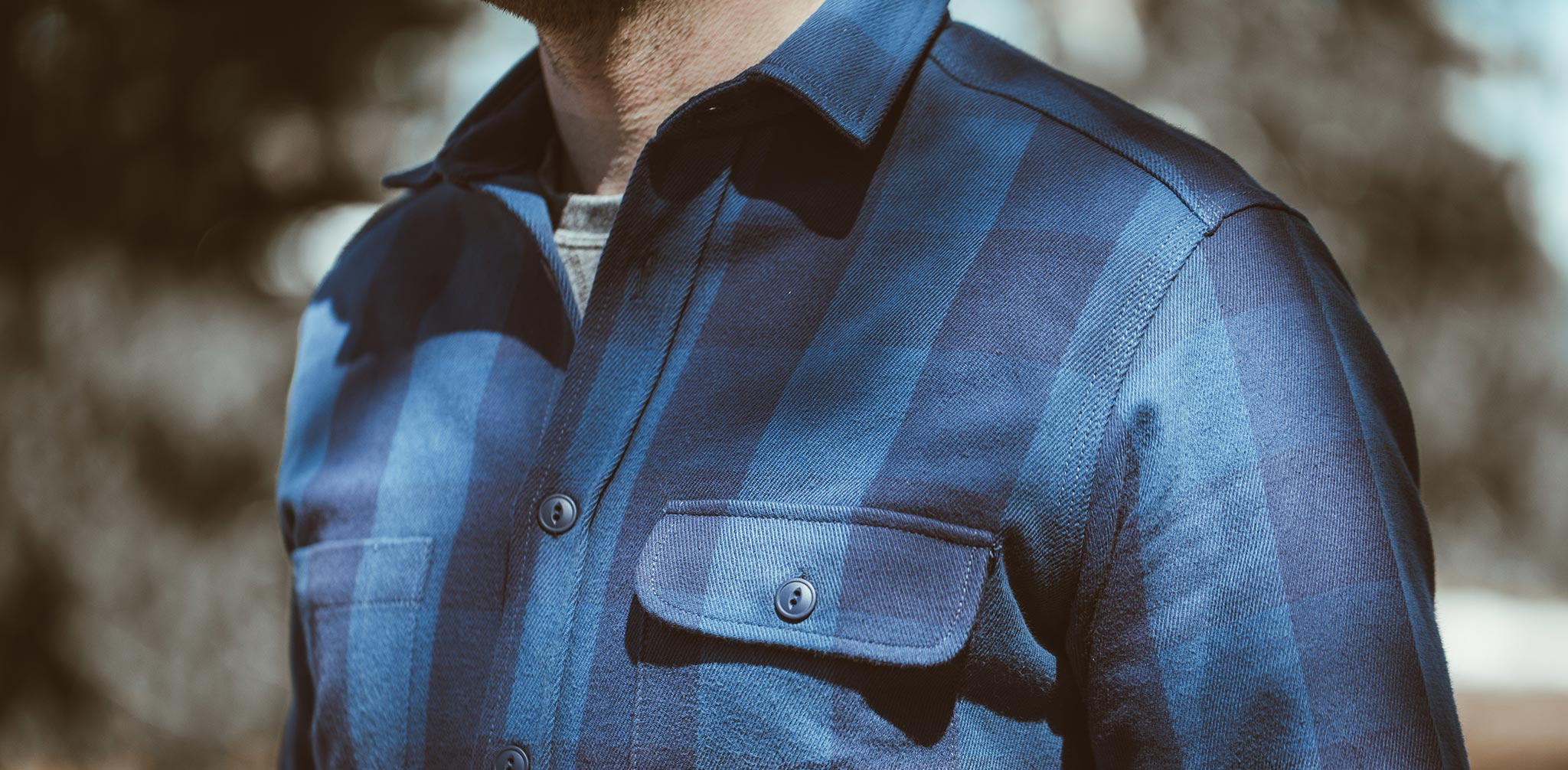 Moto Utility Shirt in Royal & Navy Buffalo Plaid P6926