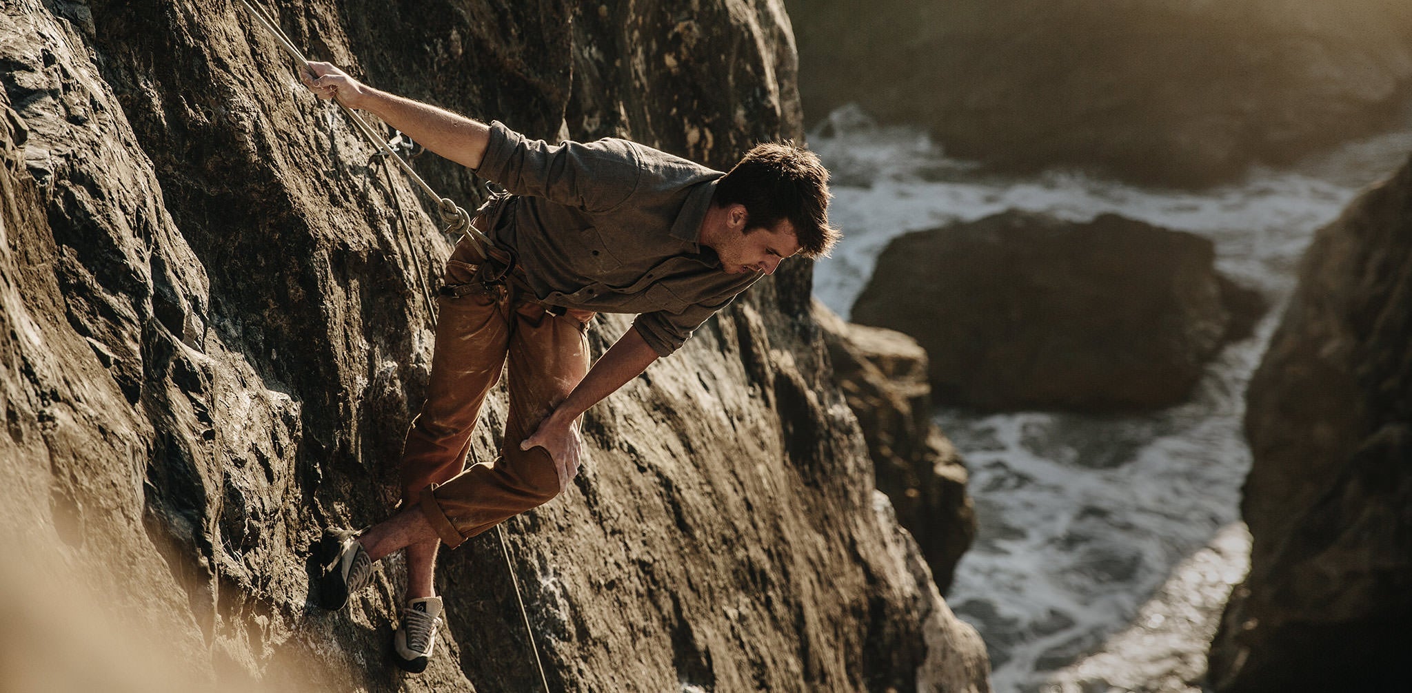 The Yosemite Shirt in Heather Charcoal