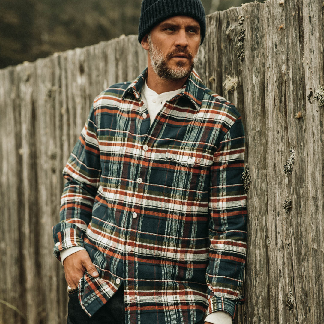 The Crater Shirt in Navy Plaid
